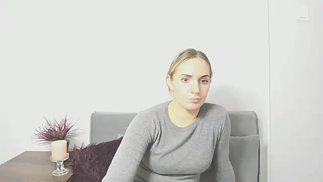 EmmaTempting's cam snapshot