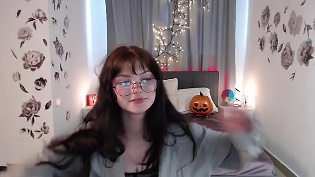 MileyRood's cam snapshot