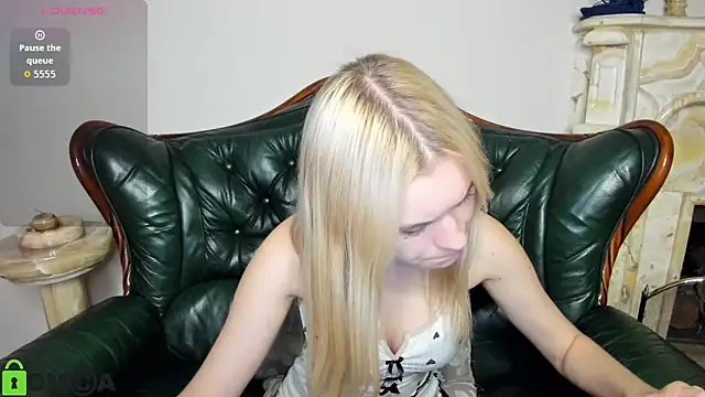 HillEva's cam snapshot