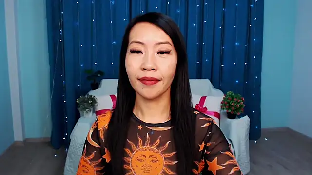 LiaPak's cam snapshot