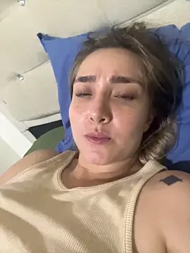 katy_pp's cam snapshot