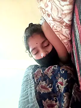 Basanti_143's cam snapshot