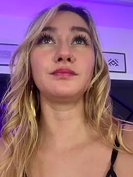 MaryDeniro's cam snapshot