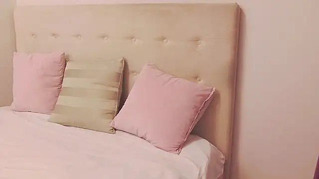 CassieHilton's cam snapshot