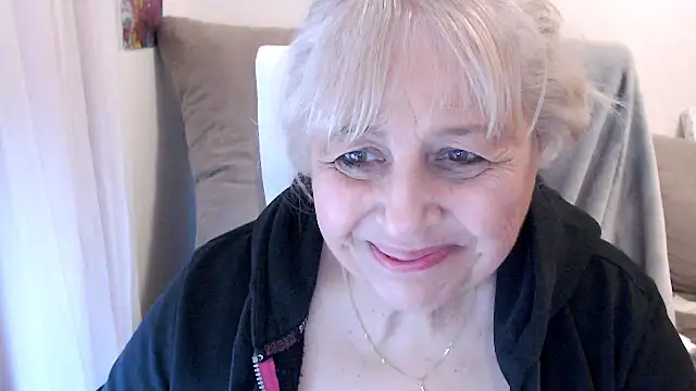 SusiLifeXXX's cam snapshot