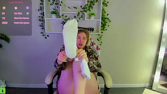 Elsie_Cutties's cam snapshot