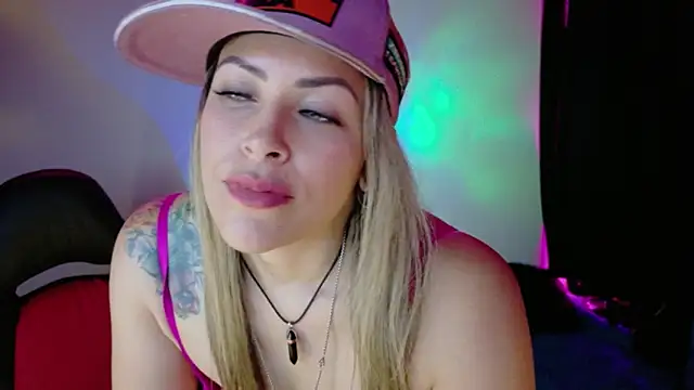 Natalia_Montoya's cam snapshot