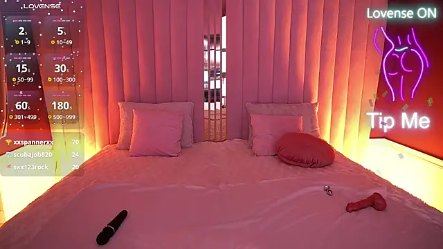 EllaGoldenn's web cam