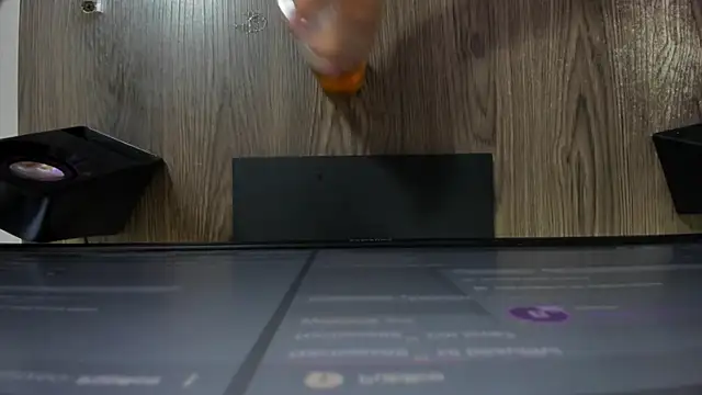 Anie_Rous's cam snapshot