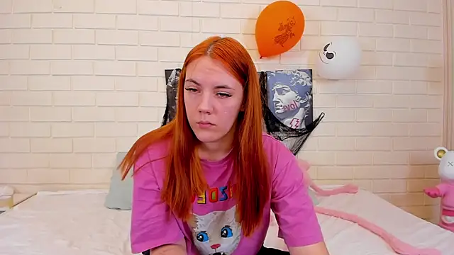 Gingerr_pie's cam snapshot