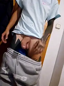 charlye_inkkkk live sex cam