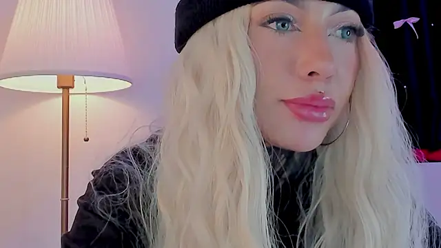 NinaVall's cam snapshot