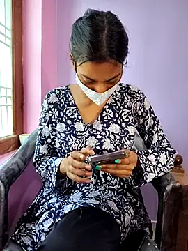 Student12th's cam snapshot