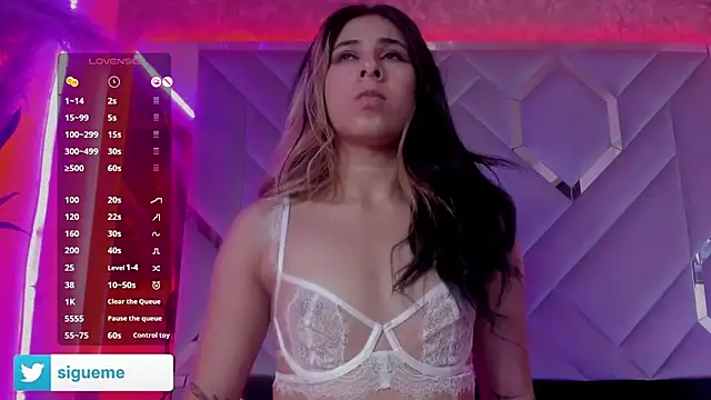 Sara_Foxx1's cam snapshot