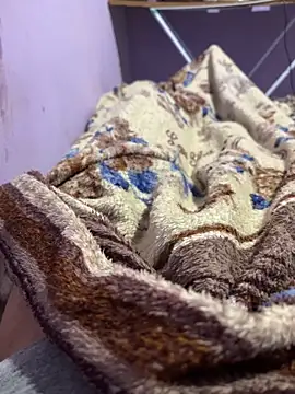 boysquirt's cam snapshot