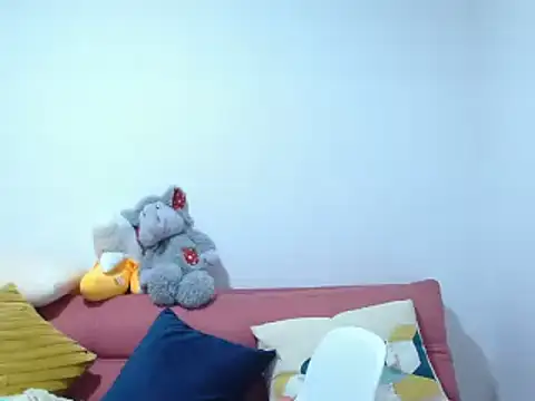 Lunazina's cam snapshot