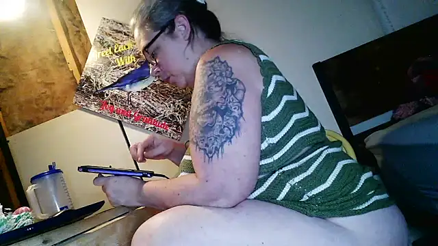 GraceHenderson's cam snapshot