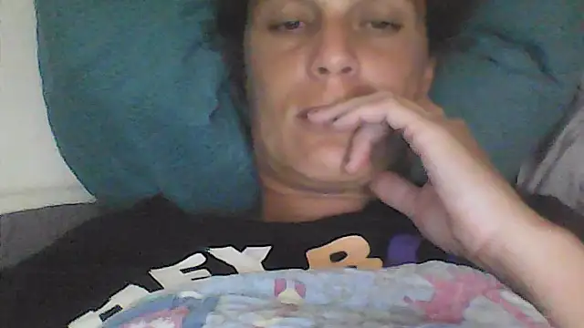 sarahkat86's cam snapshot