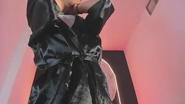 EthaanCox live sex cam