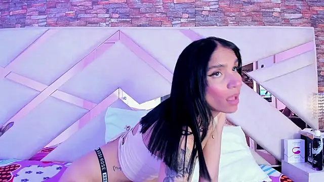 sophie_pariss live sex cam