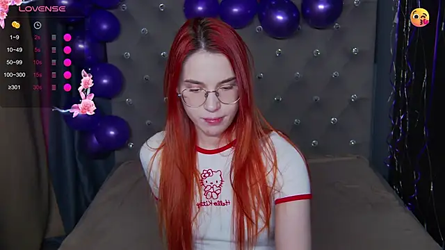 EmilyKents's cam snapshot