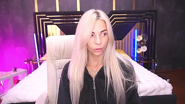 BellaRayyy's cam snapshot