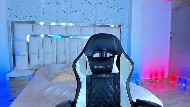 SantiagoReyesFtt live sex cam