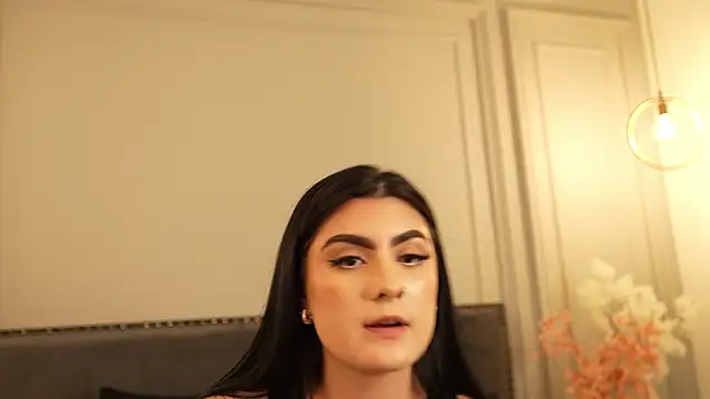 IrisBaker live sex cam