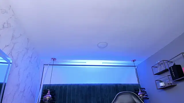 MAGIC_SOFI's cam snapshot