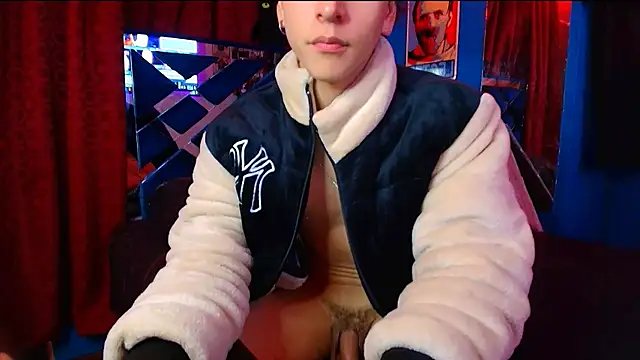 Luke_Howland live sex cam