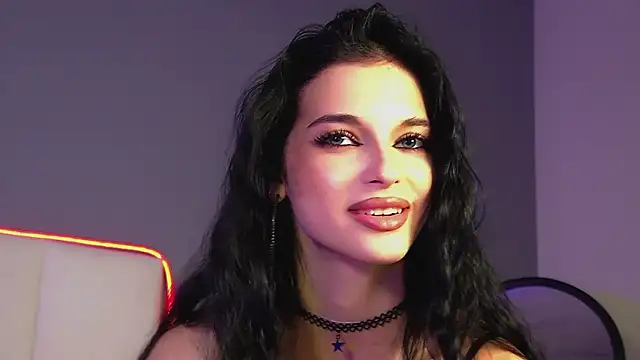 BeverlyMost's cam snapshot