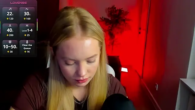 Melanie_Ryer's cam snapshot