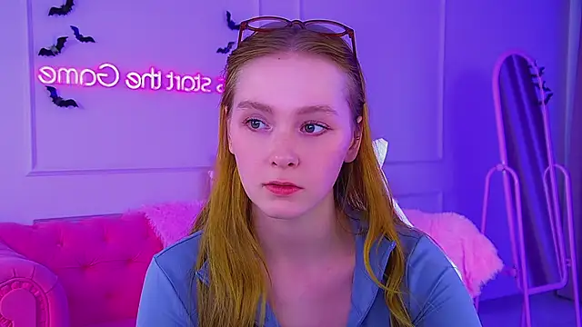 AgataFoxley's cam snapshot