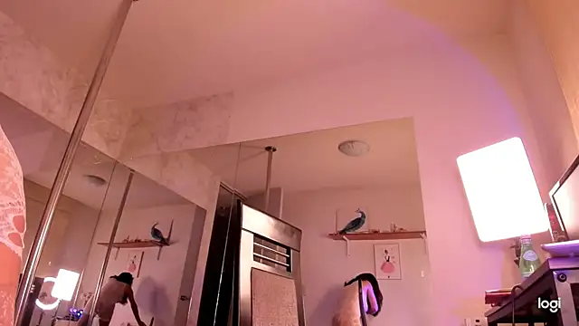 Sumaq_moon's cam snapshot