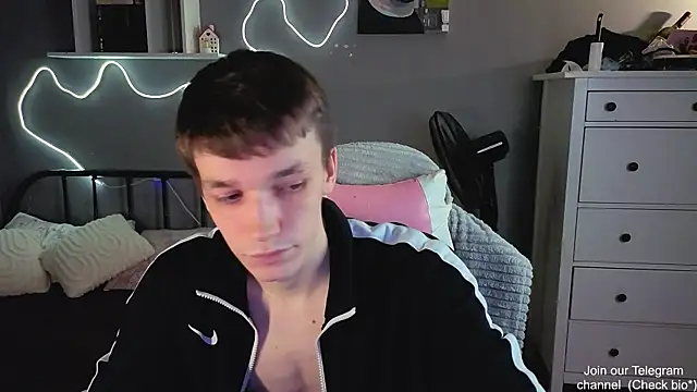 Lewis_and_Marta live sex cam