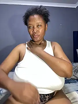 Sue_Knowledge's cam snapshot