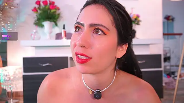 lara_giraldo's cam snapshot