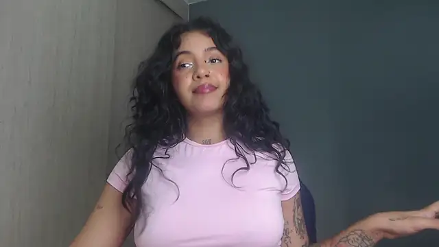 ObeyVal's cam snapshot