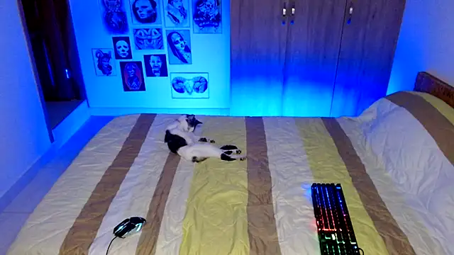 rachel_rosse11's cam snapshot