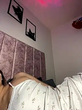 Kimmymadison-'s cam snapshot