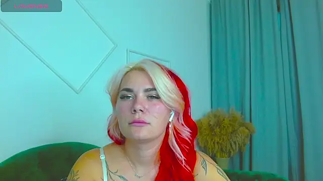 lada_love's cam snapshot