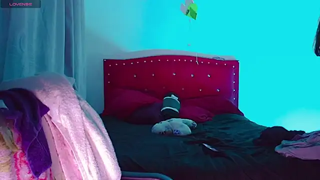 mayhott2's cam snapshot