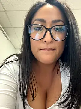 Goddessxxrosexx's cam snapshot