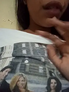 Morenaizzy live sex cam