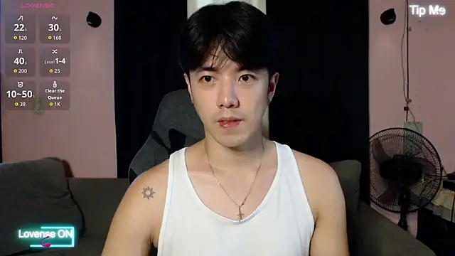 Addictiveboi live sex cam