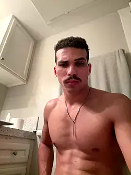 Maikolsalami2 live sex cam