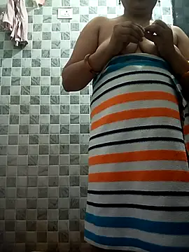 Trisha_71 live sex cam