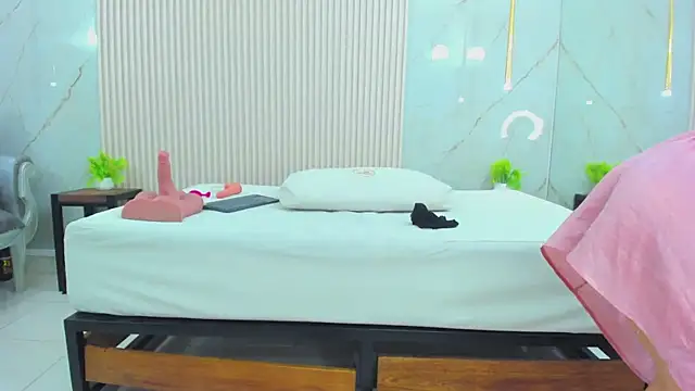 chloe_murray's cam snapshot