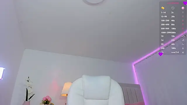 ami_sweet18's cam snapshot