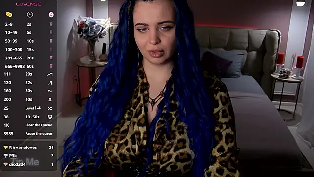 Miss_Maya_Mils live sex cam